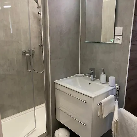 Apartment Apartman B *