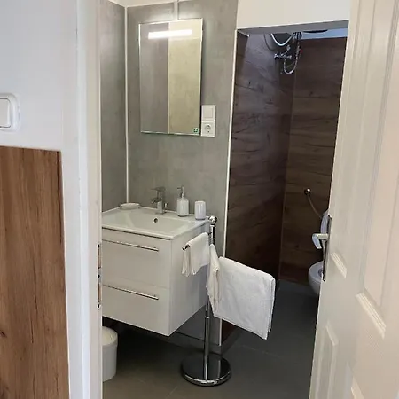 Apartman B