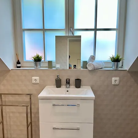 Apartman B *